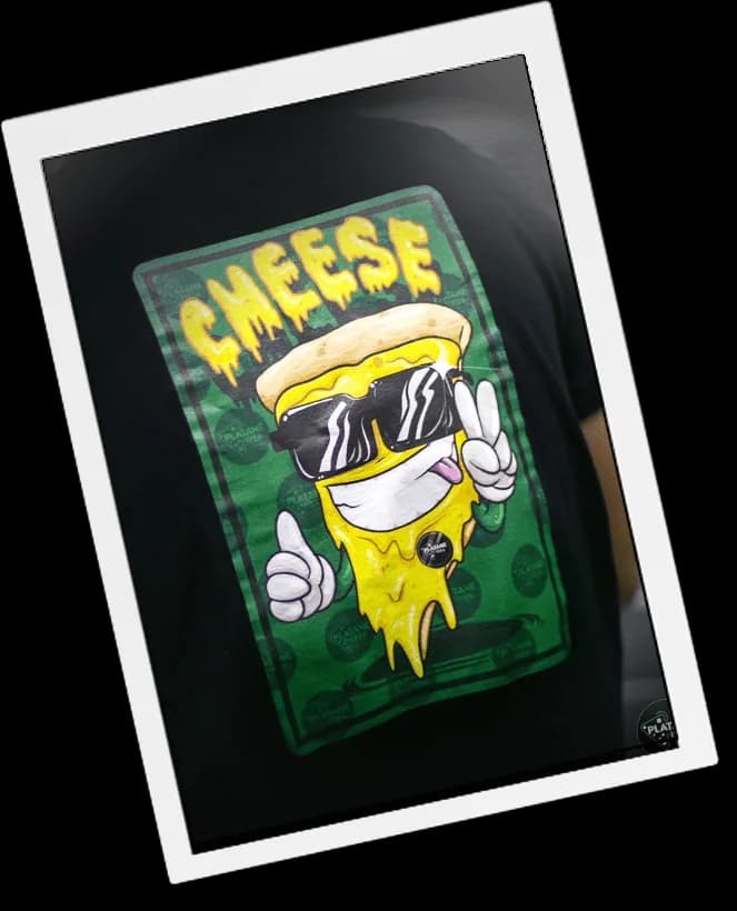 Le t-shirt de l'equipe Platane Pizza